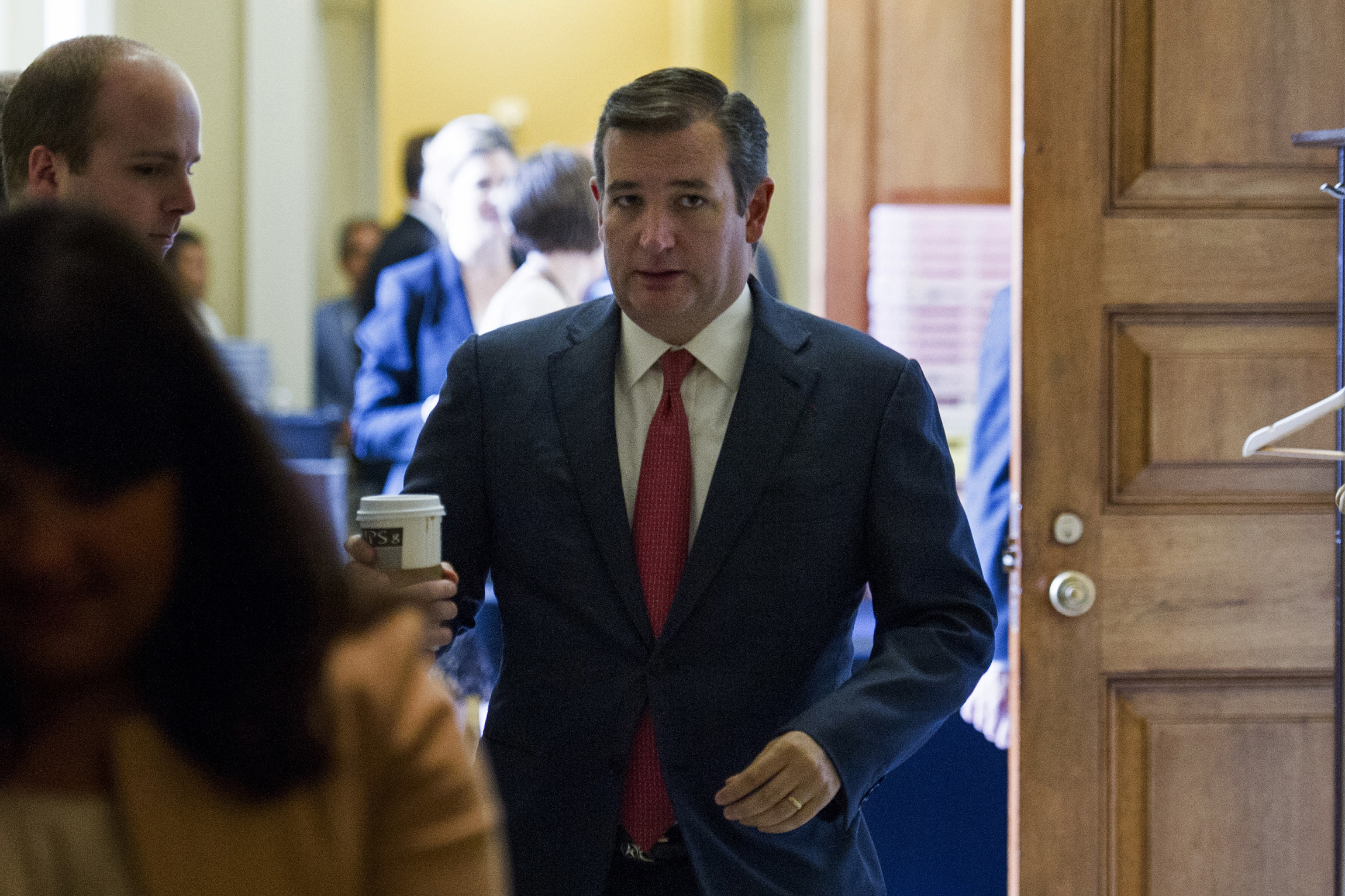 Muslims debate ‘radical Islam’ at Senate hearing