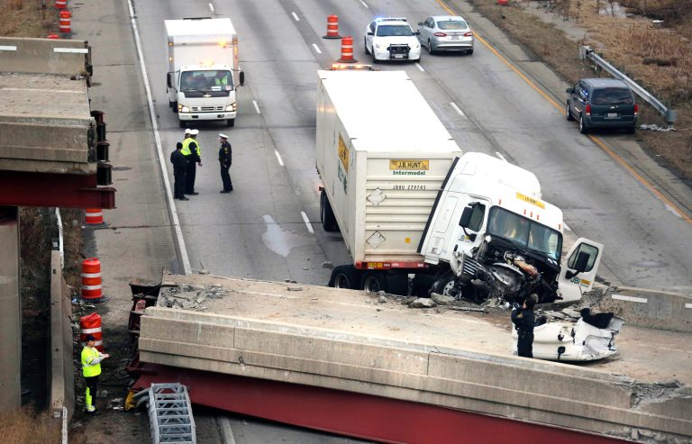 The current measure to fund the Highway Trust Fund, signed into law less than a year ago, expires May 31.Â (AP Photo/The The Cincinnati Enquirer, Liz Dufour)