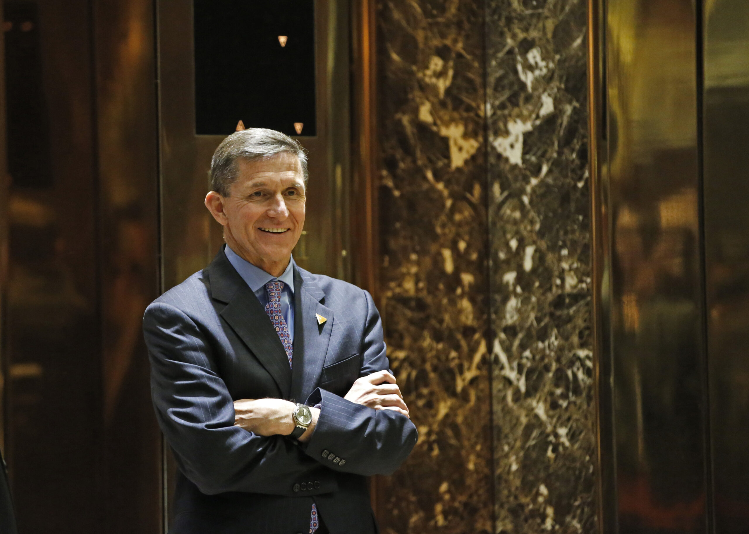 Dem senators asks feds to investigate Flynn