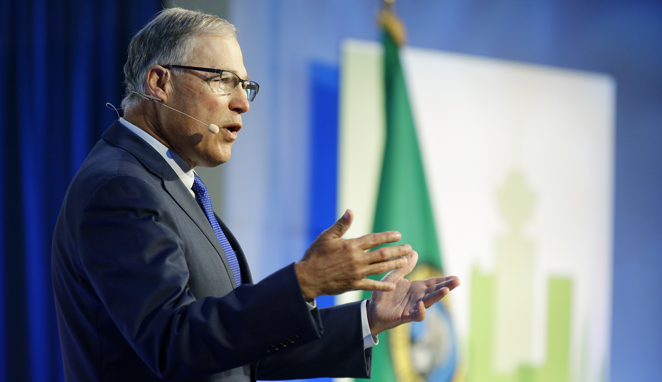States supporting Paris climate deal claim status as third-largest economy
