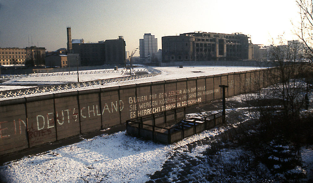 Prufrock: The World’s Oldest Piano, Escaping East Berlin, and More