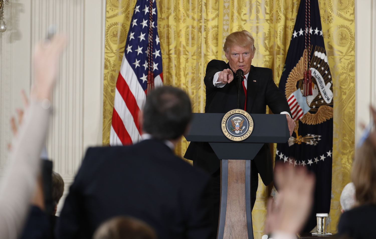 Trump called Justice Department to investigate leaks
