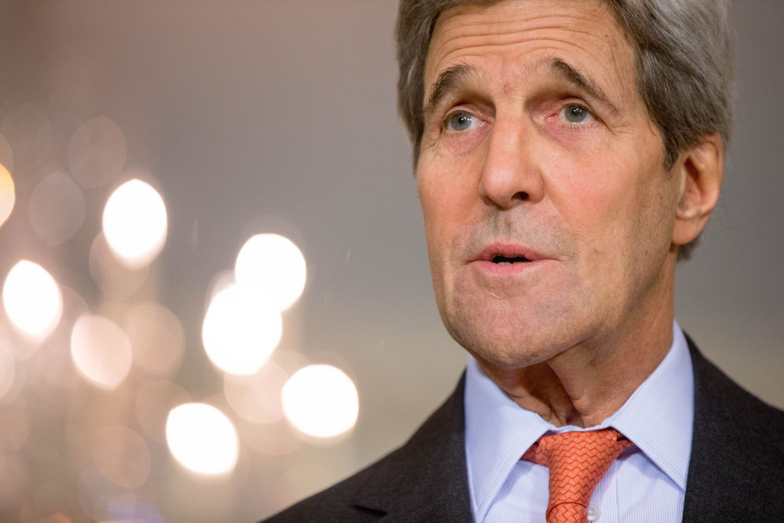 State downplays coordination with Russia after Raqqa attacks