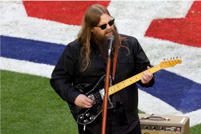 Super Bowl 2023: Chris Stapleton doesn’t plan to watch his national anthem performance