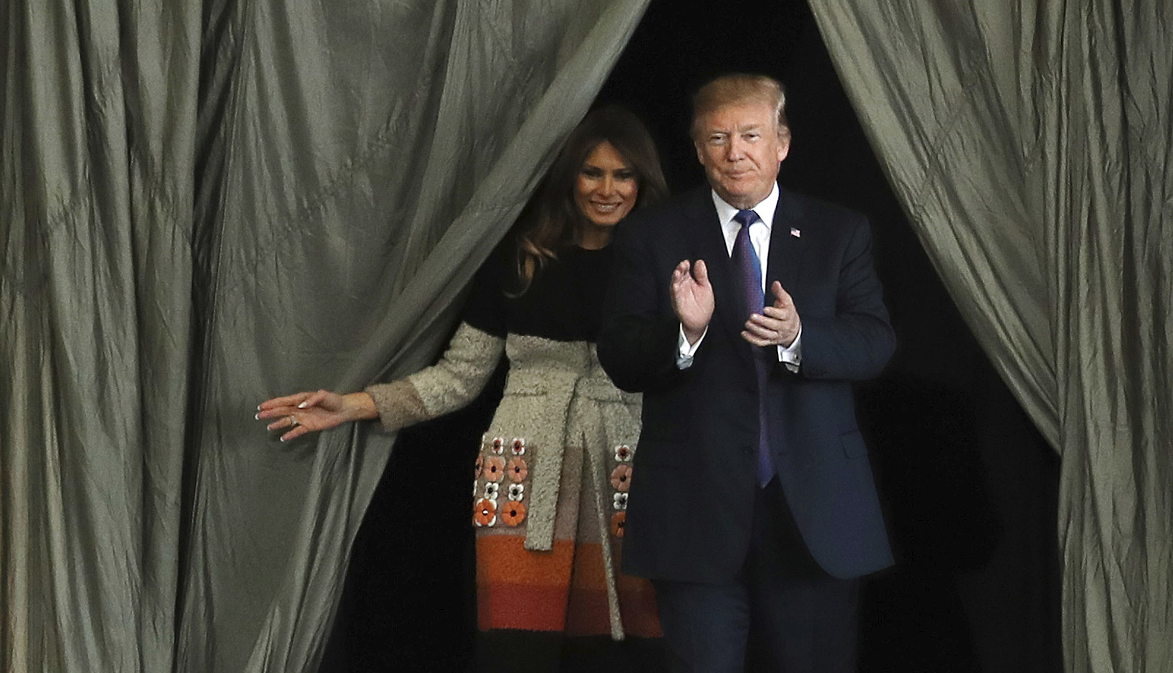 Trump begins Asia tour in Japan, signals likely meeting with Vladimir Putin