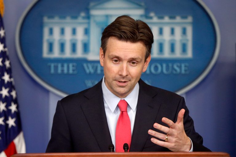 White House press secretary Josh Earnest briefs reporters during the daily press briefing at the White House in Washington, Wednesday, Aug. 27, 2014. Earnest started his briefing with a question on Syria. (AP Photo/Charles Dharapak)