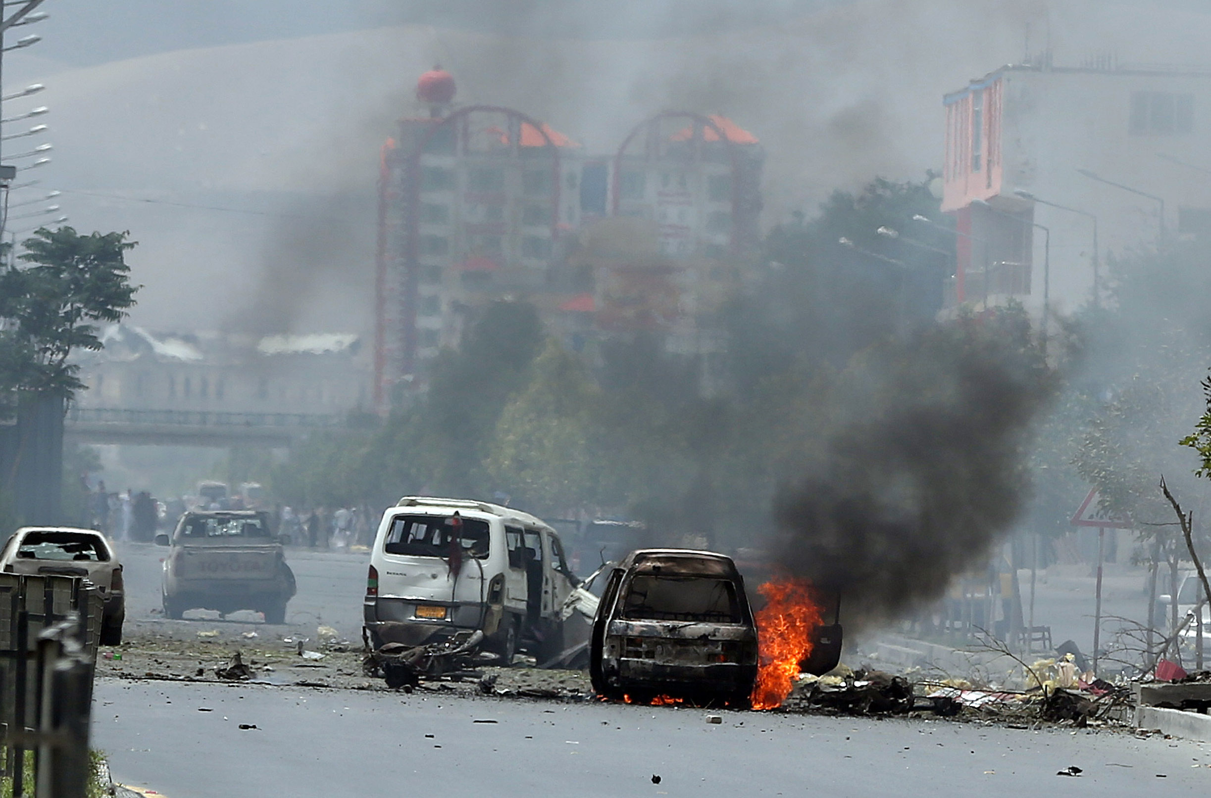 Taliban attacks Afghanistan parliament