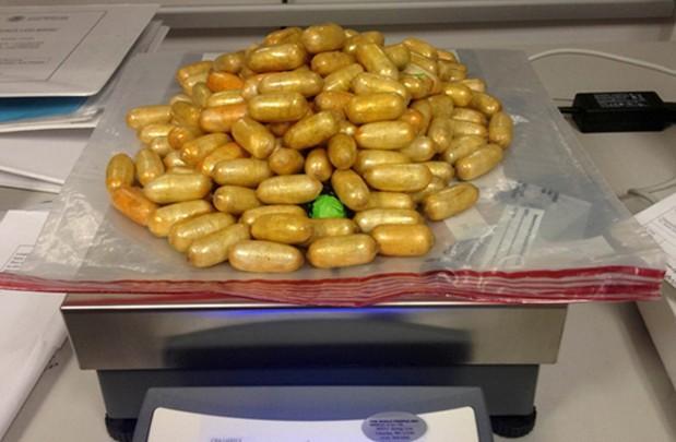 Woman arrested at Dulles ingested record amount of heroin, feds say