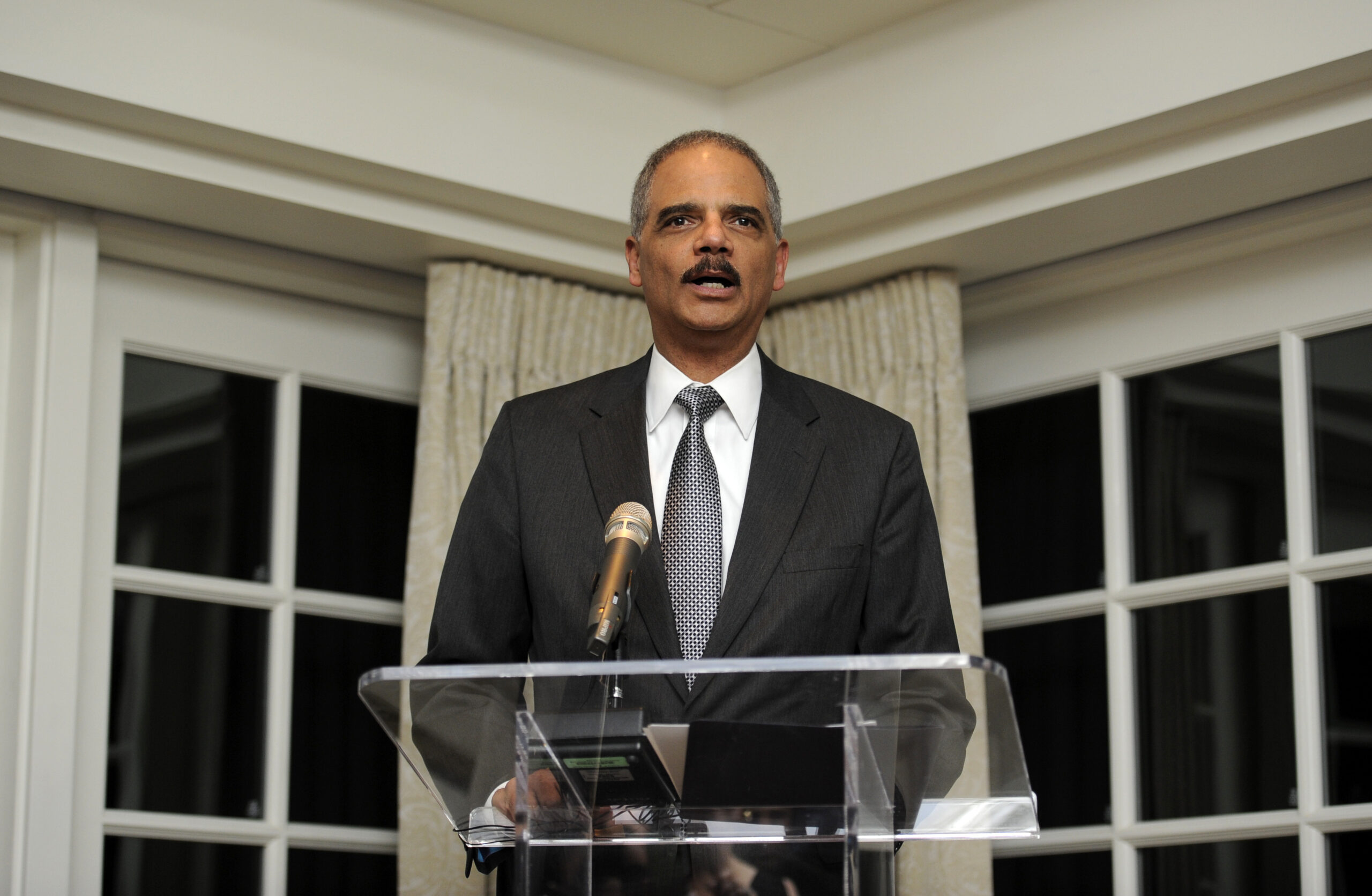 Eric Holder cracking down on prison rape