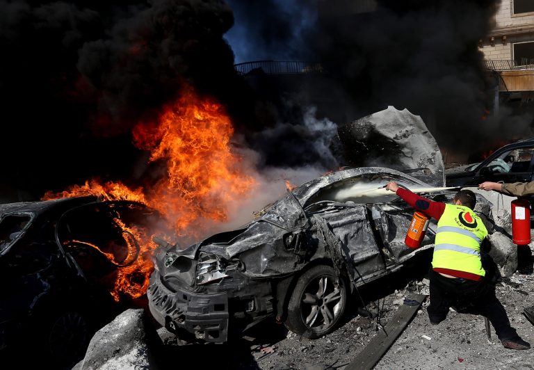 US senators condemn blasts in Beirut