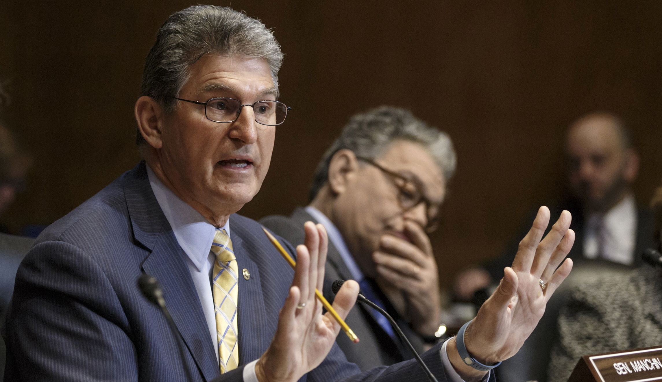 Joe Manchin: Al Franken shouldn’t have resigned