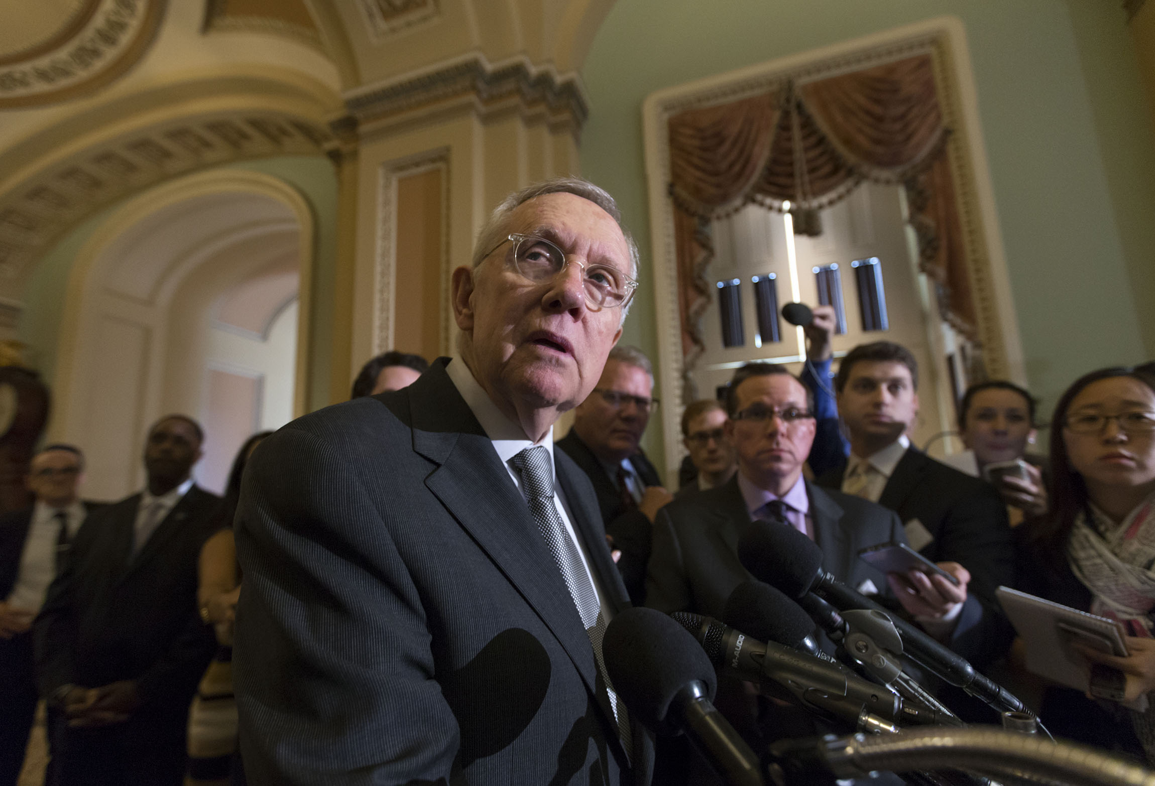 Harry Reid: ‘It’s true’ that GOP wants to sell guns to ISIS