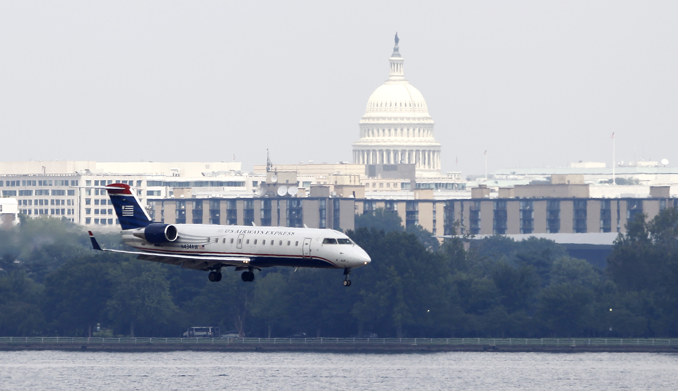 Senate looks to land the plane on FAA reauthorization, but obstacles remain
