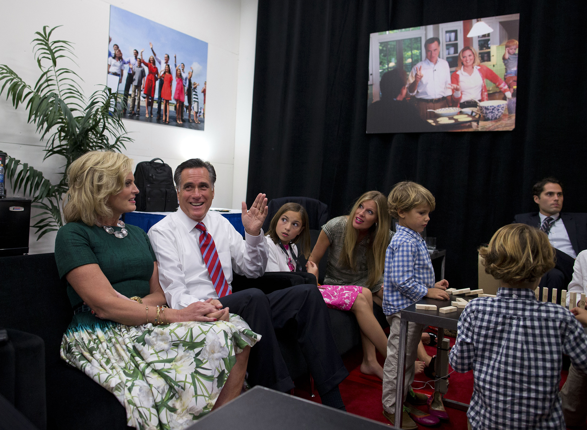 Romney’s family pushing him to run