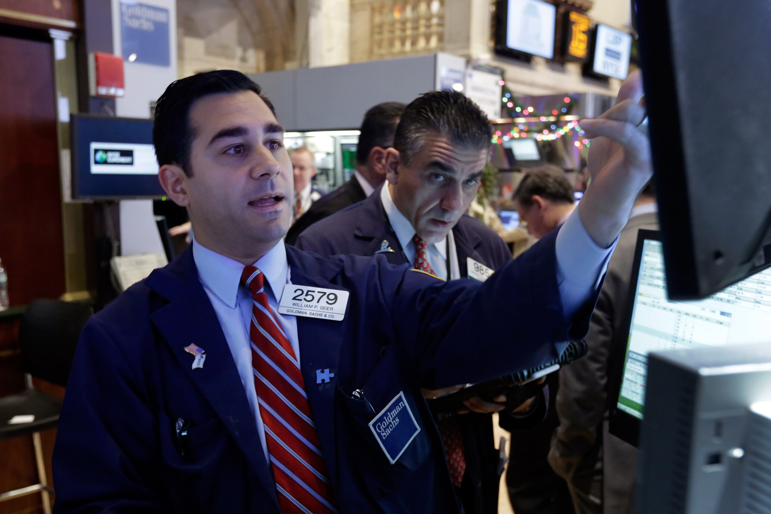 Stocks open mostly lower ahead of Fed meeting