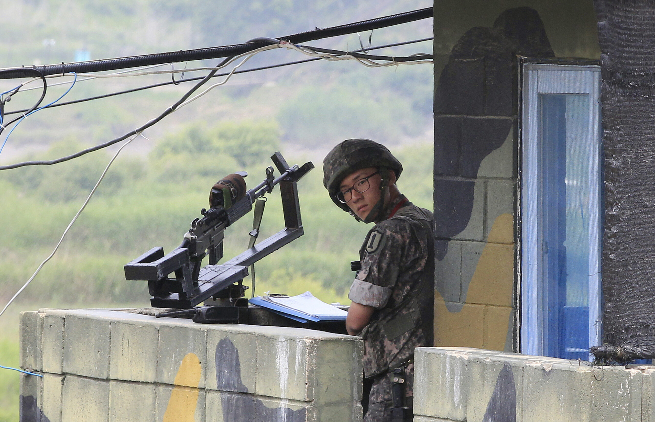 North Korea says it is holding an American tourist