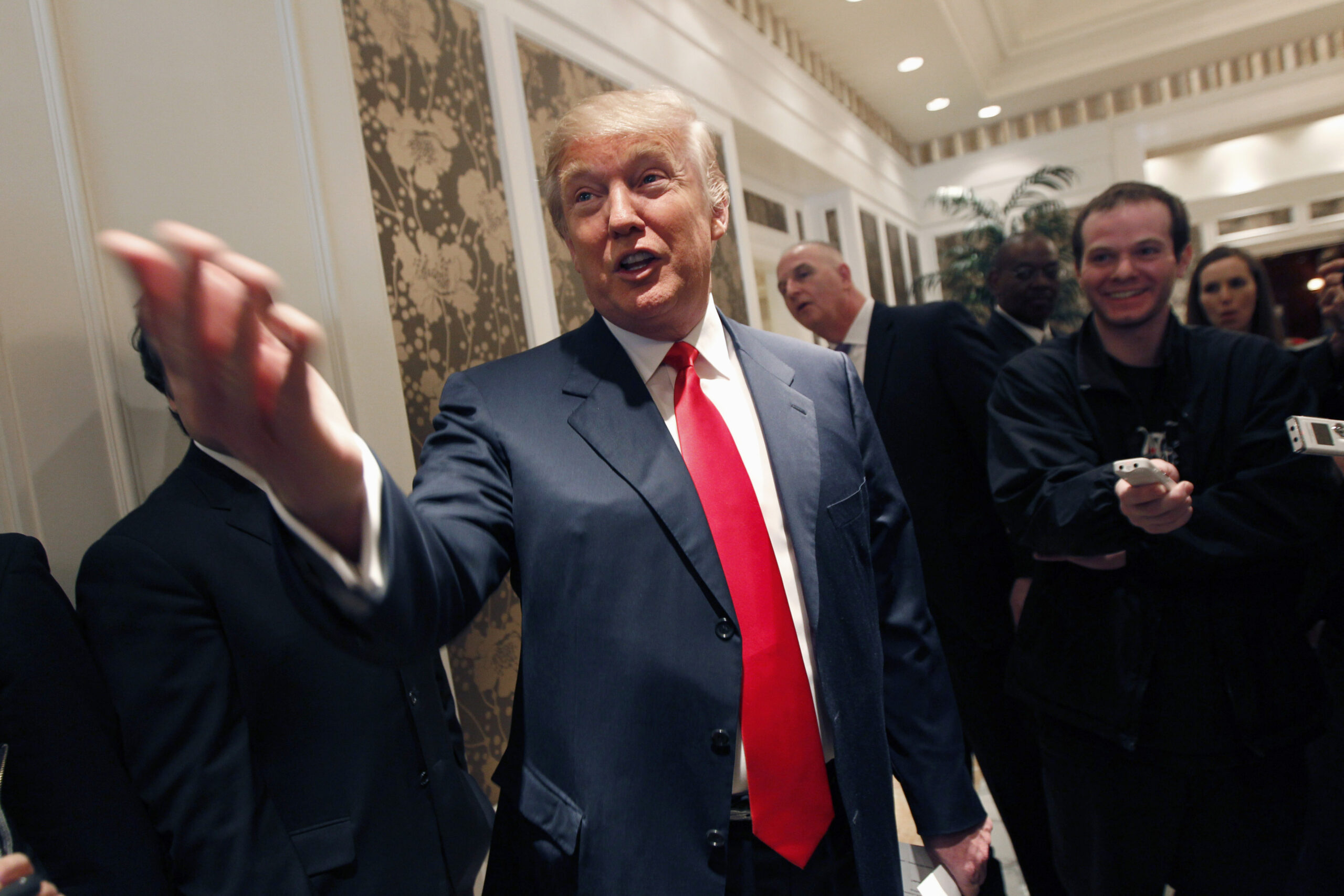 Trump lifts from Limbaugh’s lexicon to unite the GOP