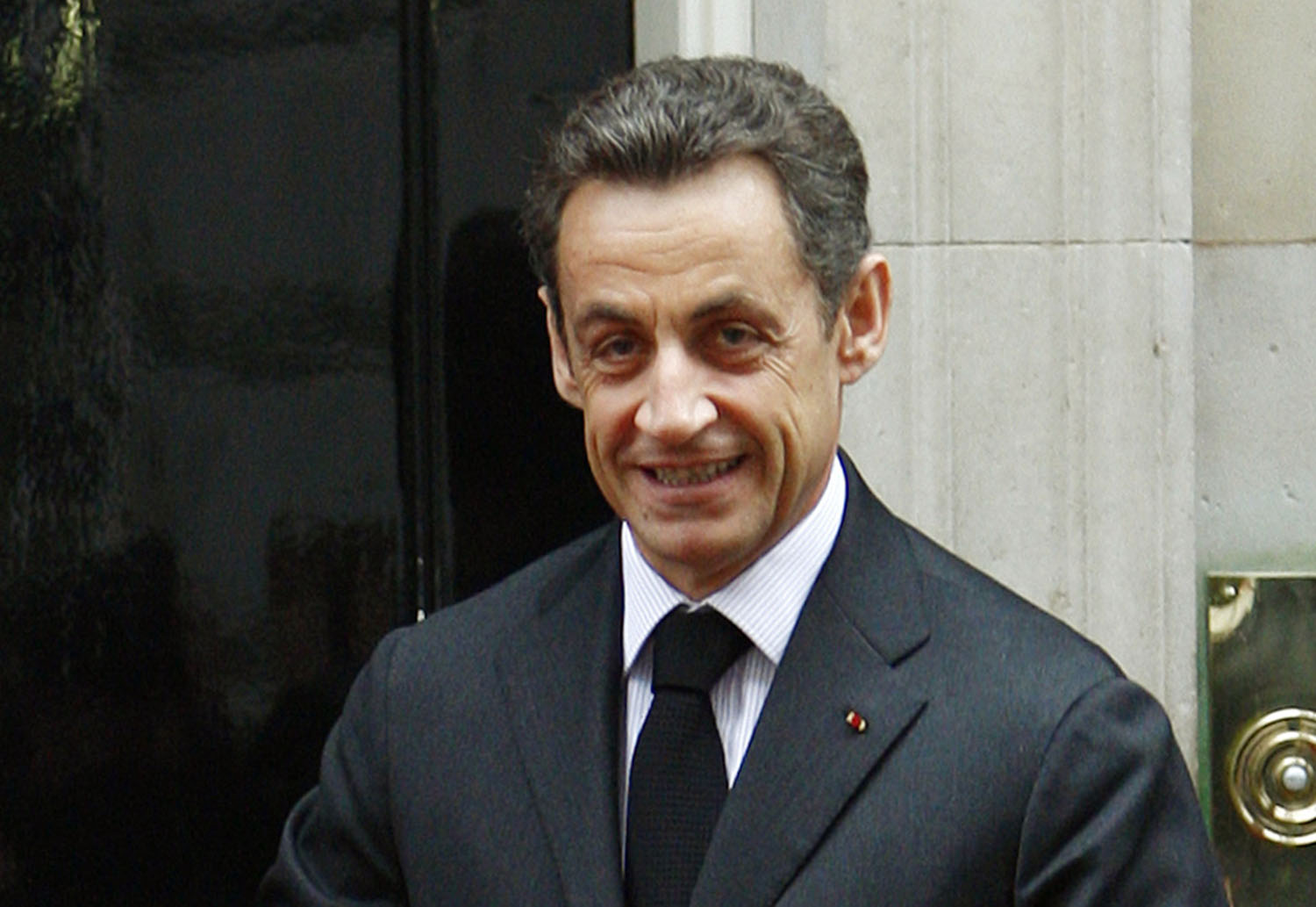 Sarkozy: Detain suspected terrorists without trial