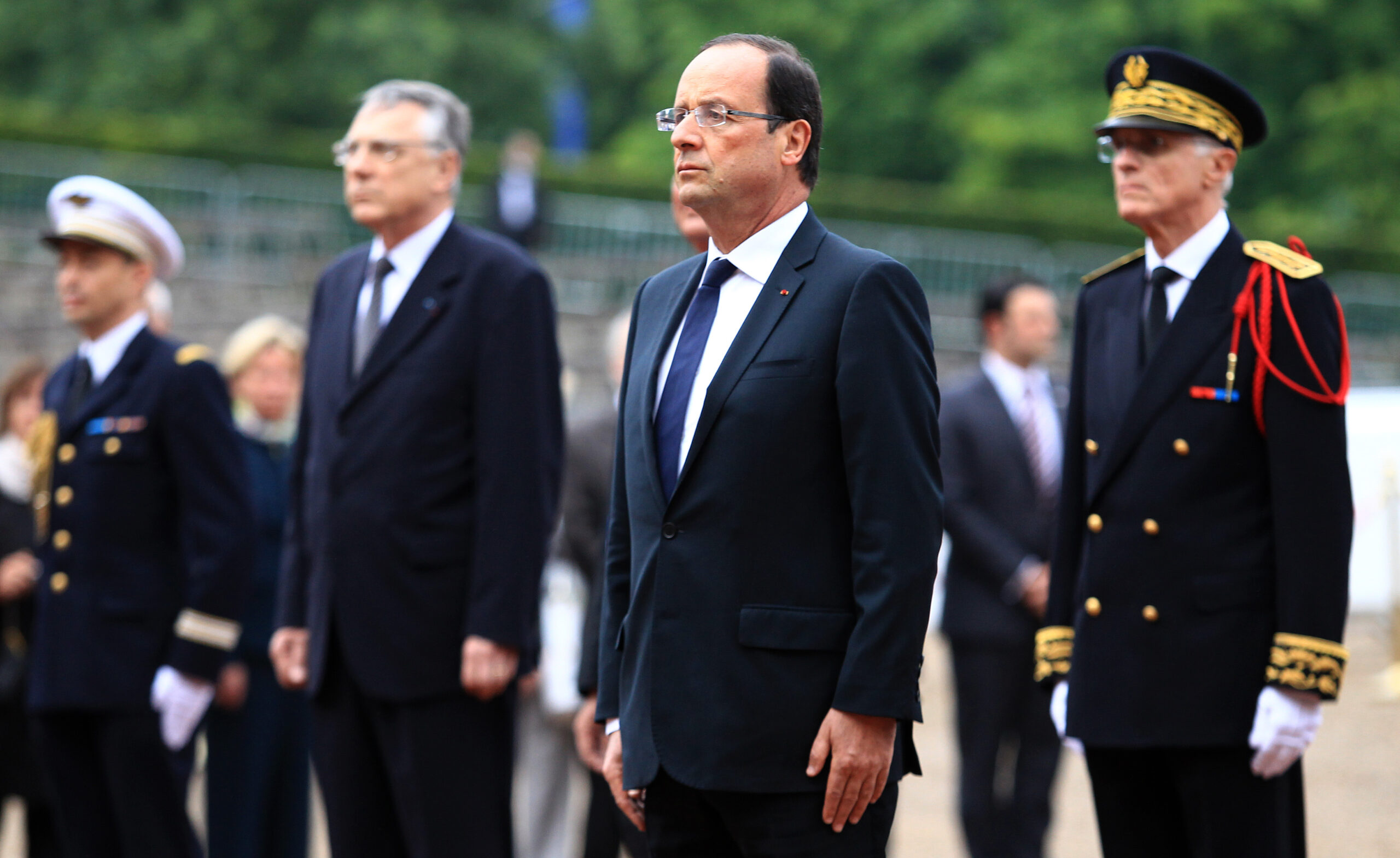 After vote, reformist French Cabinet gets new look