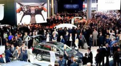 Carmakers show off in Frankfurt