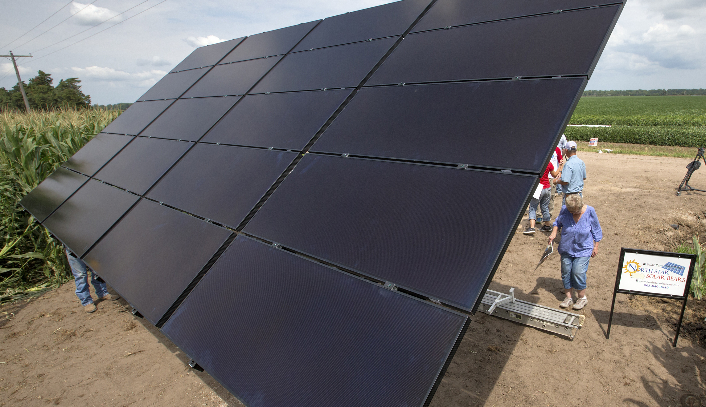 Utilities urges Trump team to support clean energy in trade talks