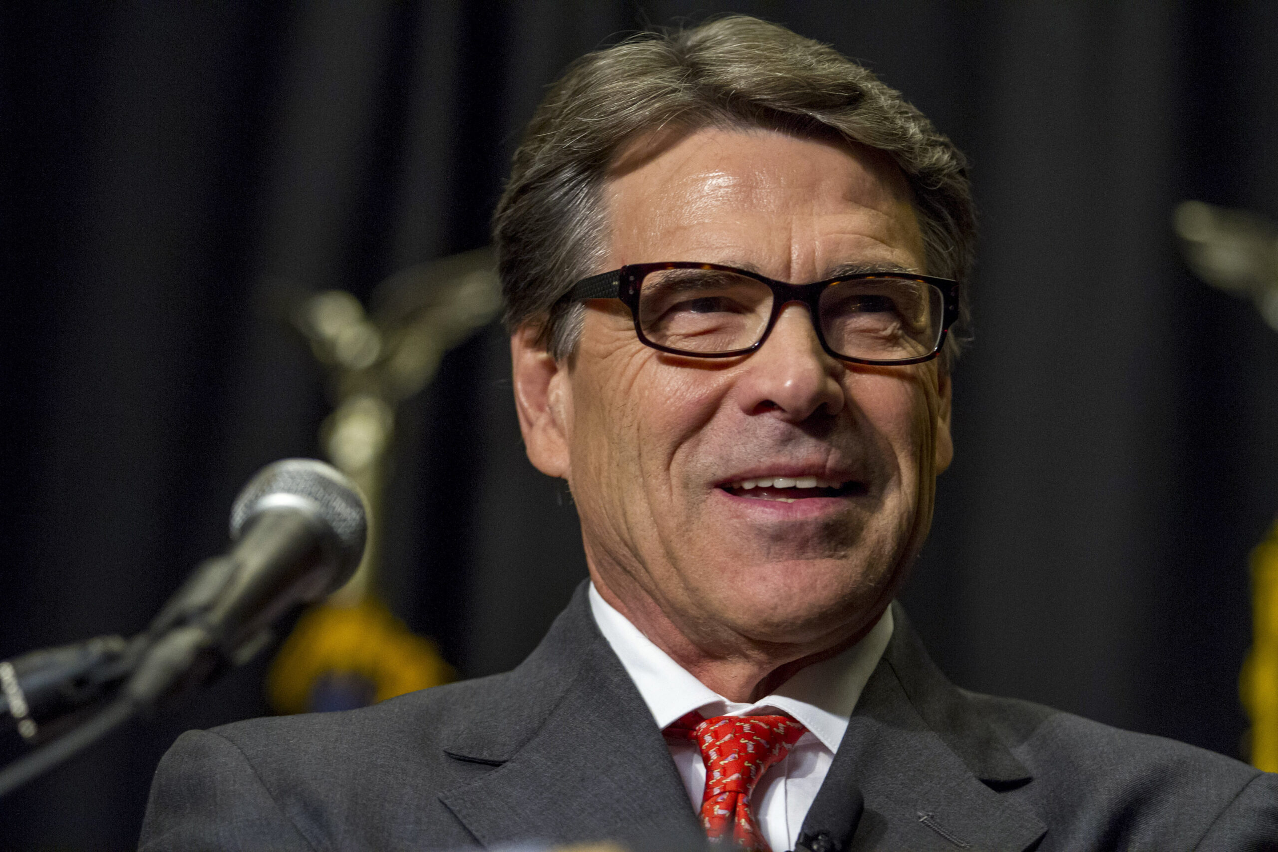 Rick Perry questions Chris Christie’s GOP appeal