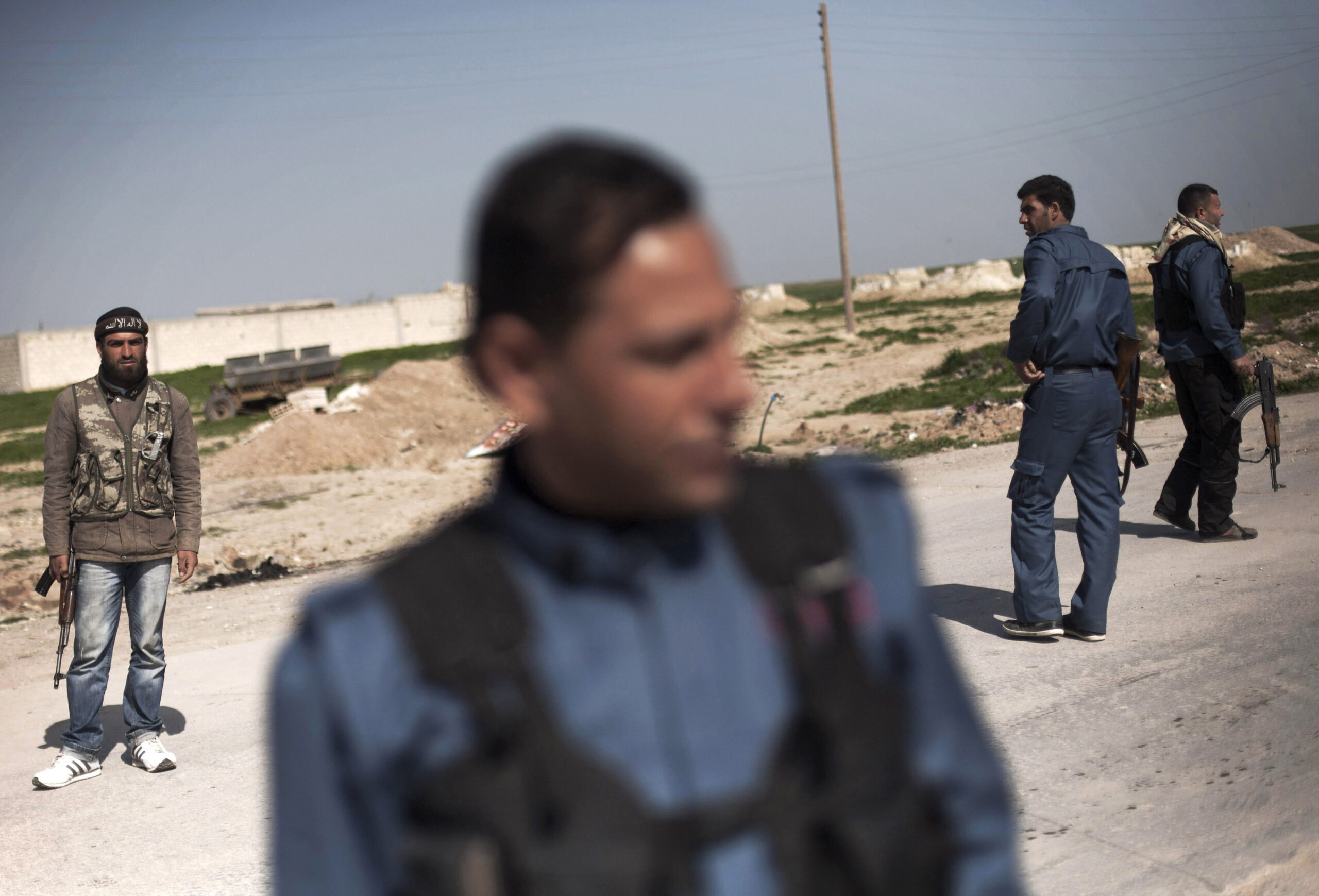 Syria Kurds impose military service amid civil war