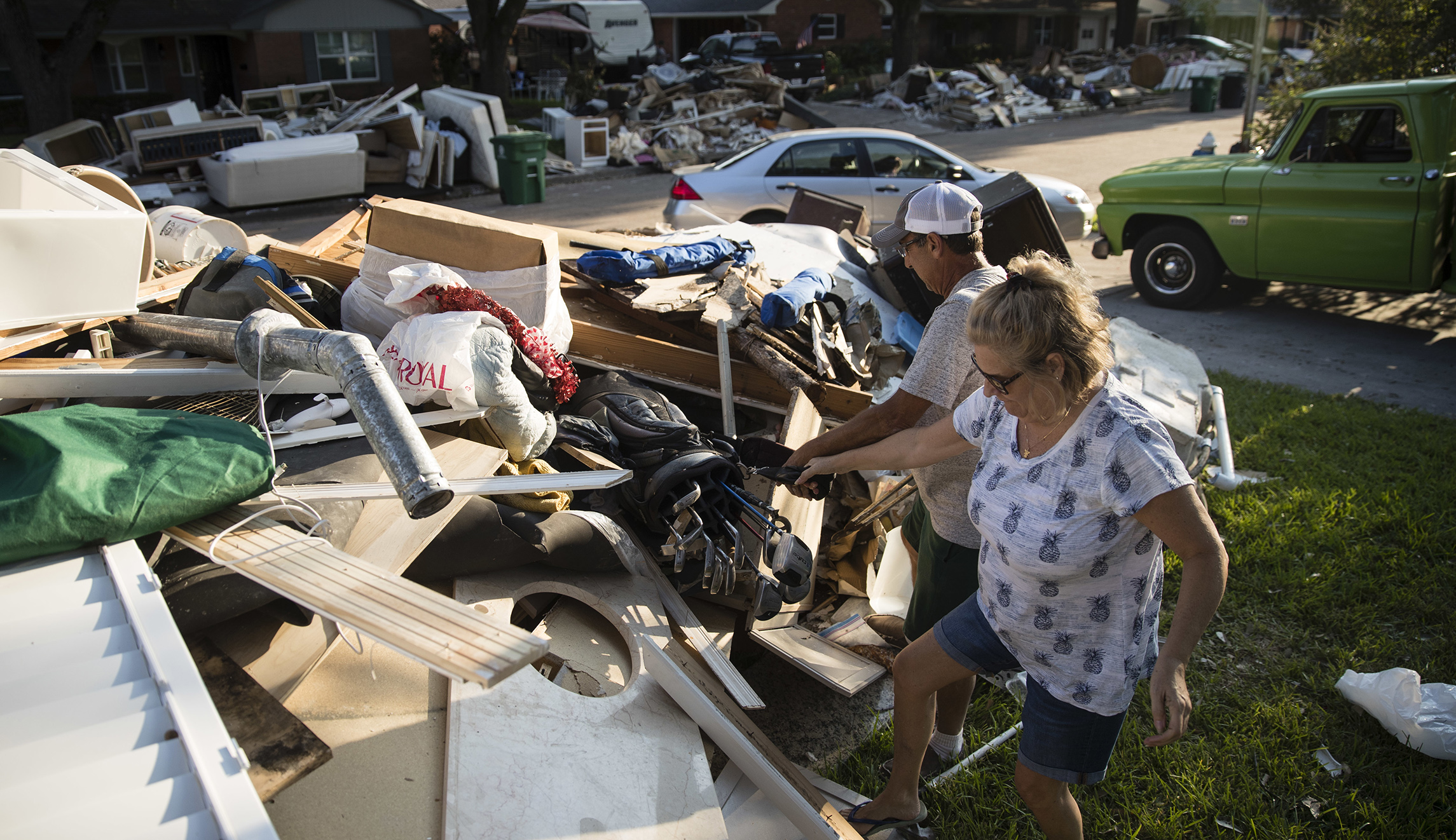 House approves Harvey relief, debt ceiling, spending bill in vote that splits GOP