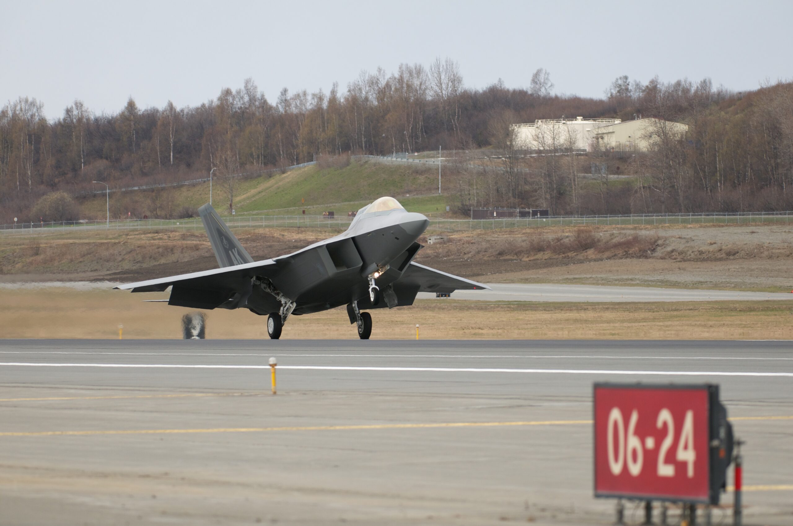 The Air Force wants a futuristic swarm of exploding autonomous warbirds