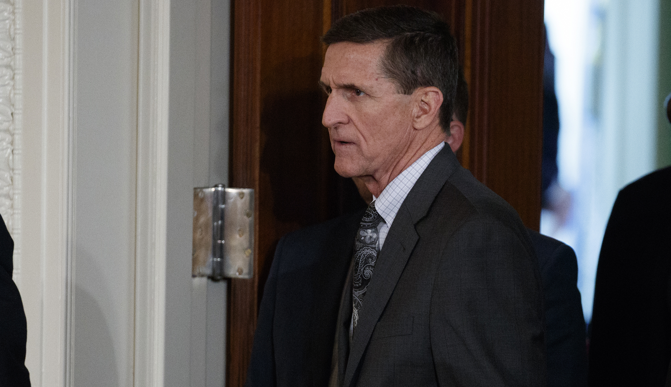 Former national security adviser Mike Flynn promotes fund to help pay for legal bills from Russia probe
