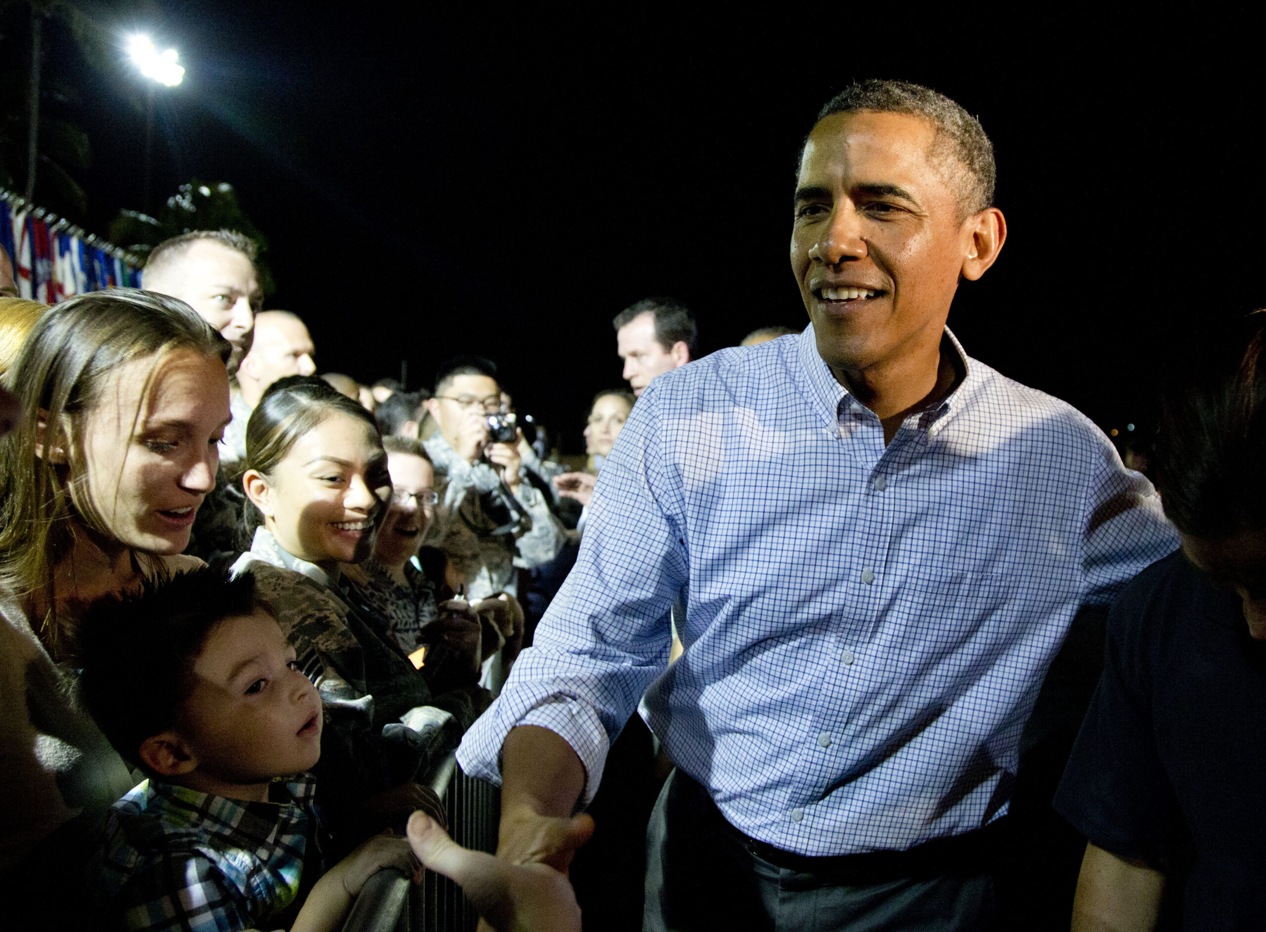 Obama eyes modest momentum on Capitol Hill in 2014
