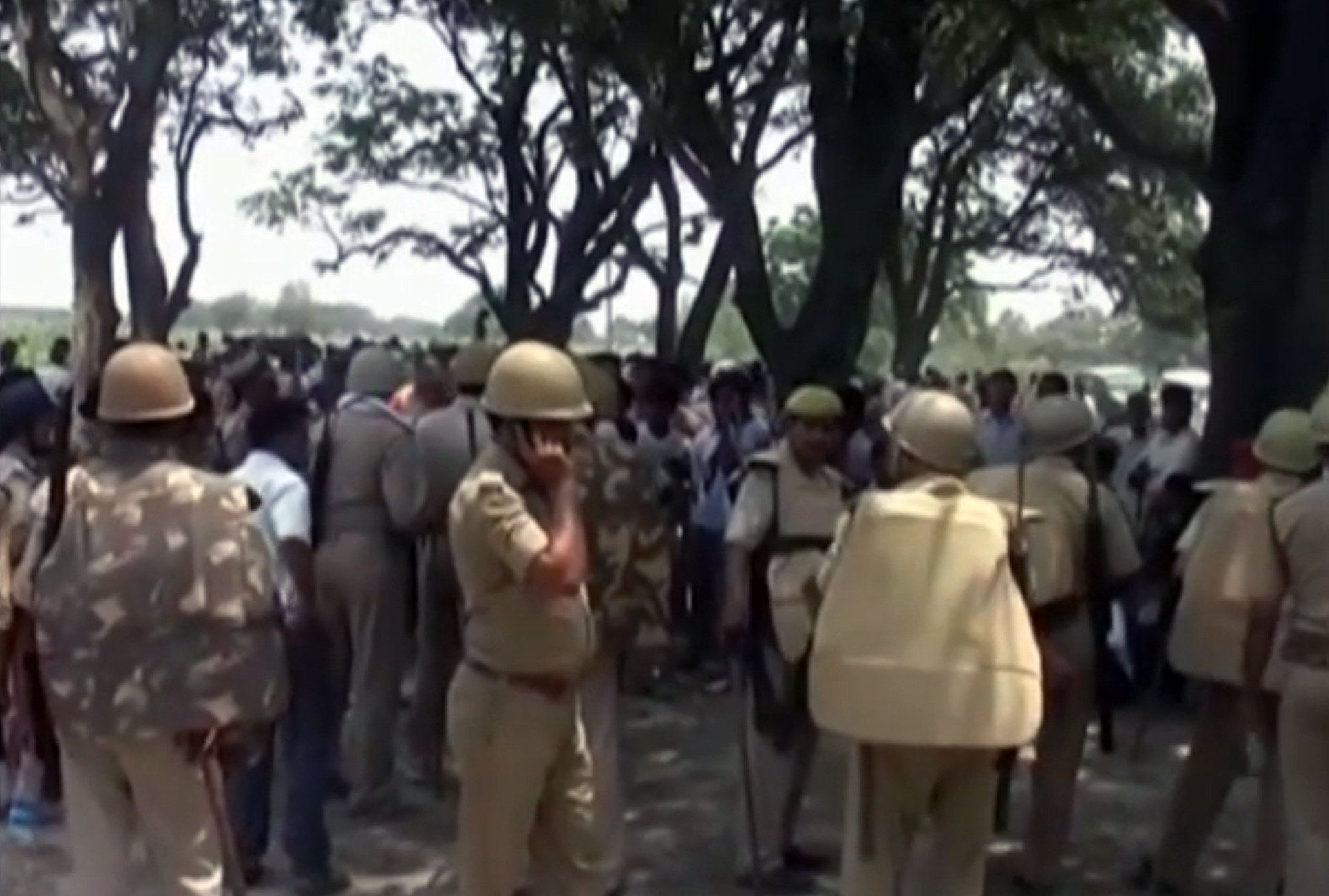 Village protests rape, killings of Indian sisters