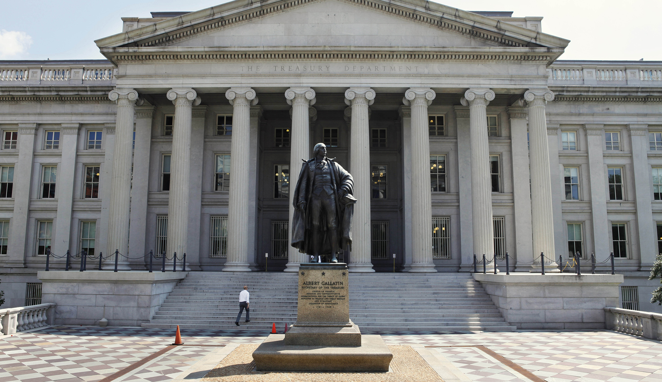 Treasury proposes creating chapter of the bankruptcy code for big banks in Dodd-Frank revamp