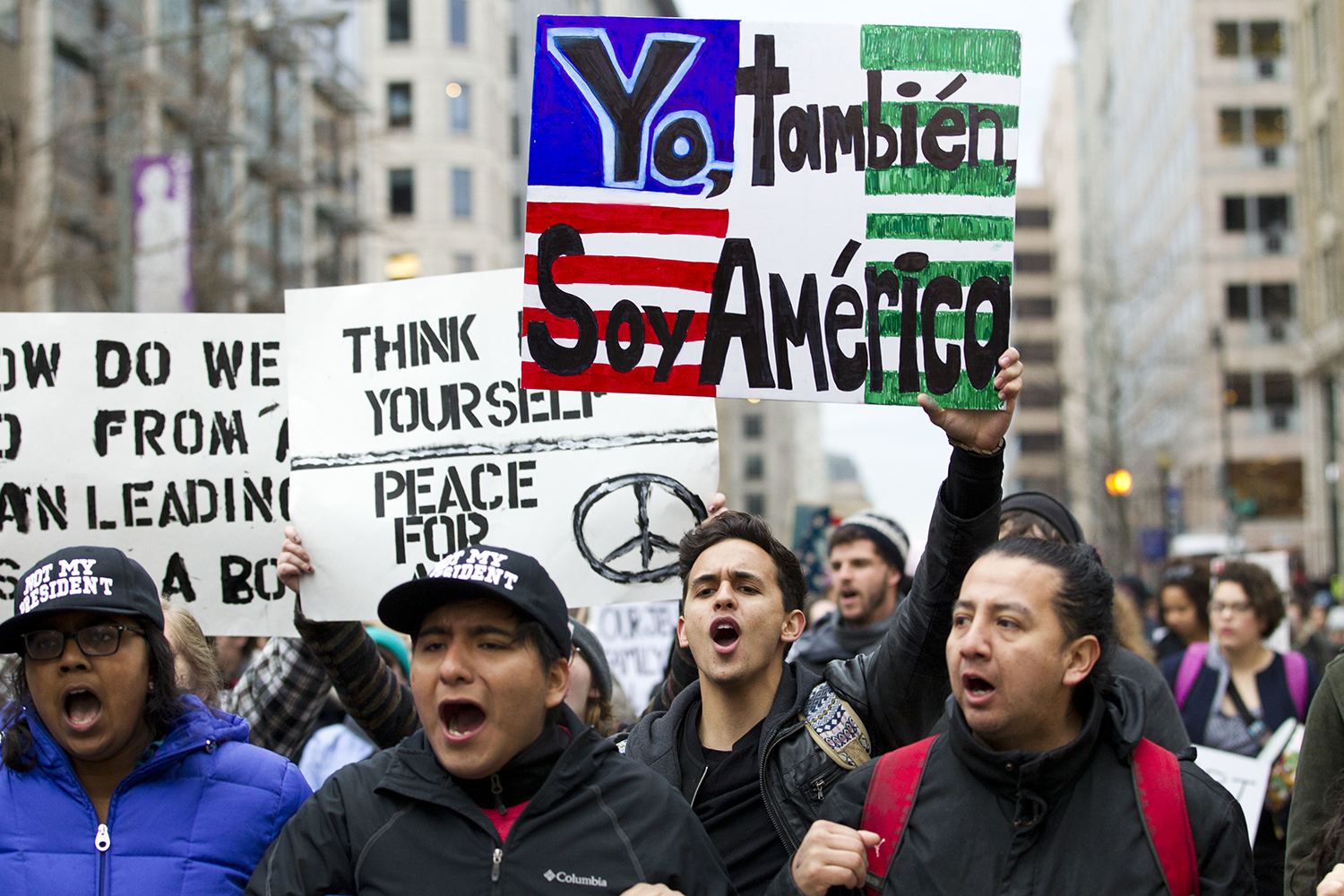 Protesters block people from entering inaugural festivities