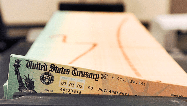 Morning Examiner: Conservatives win on payroll cut