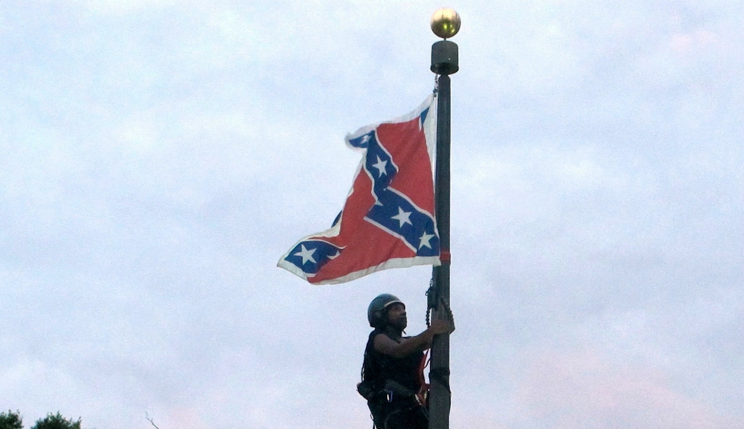 University forks out $1M to strip dorm of Confederate name