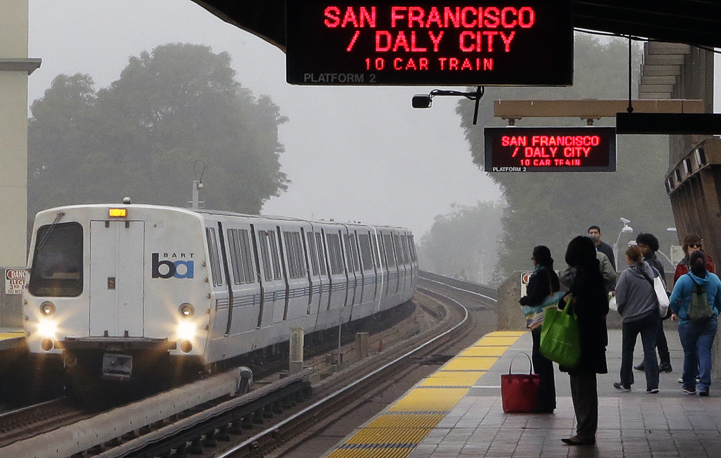 BART focuses on new problem with labor contract