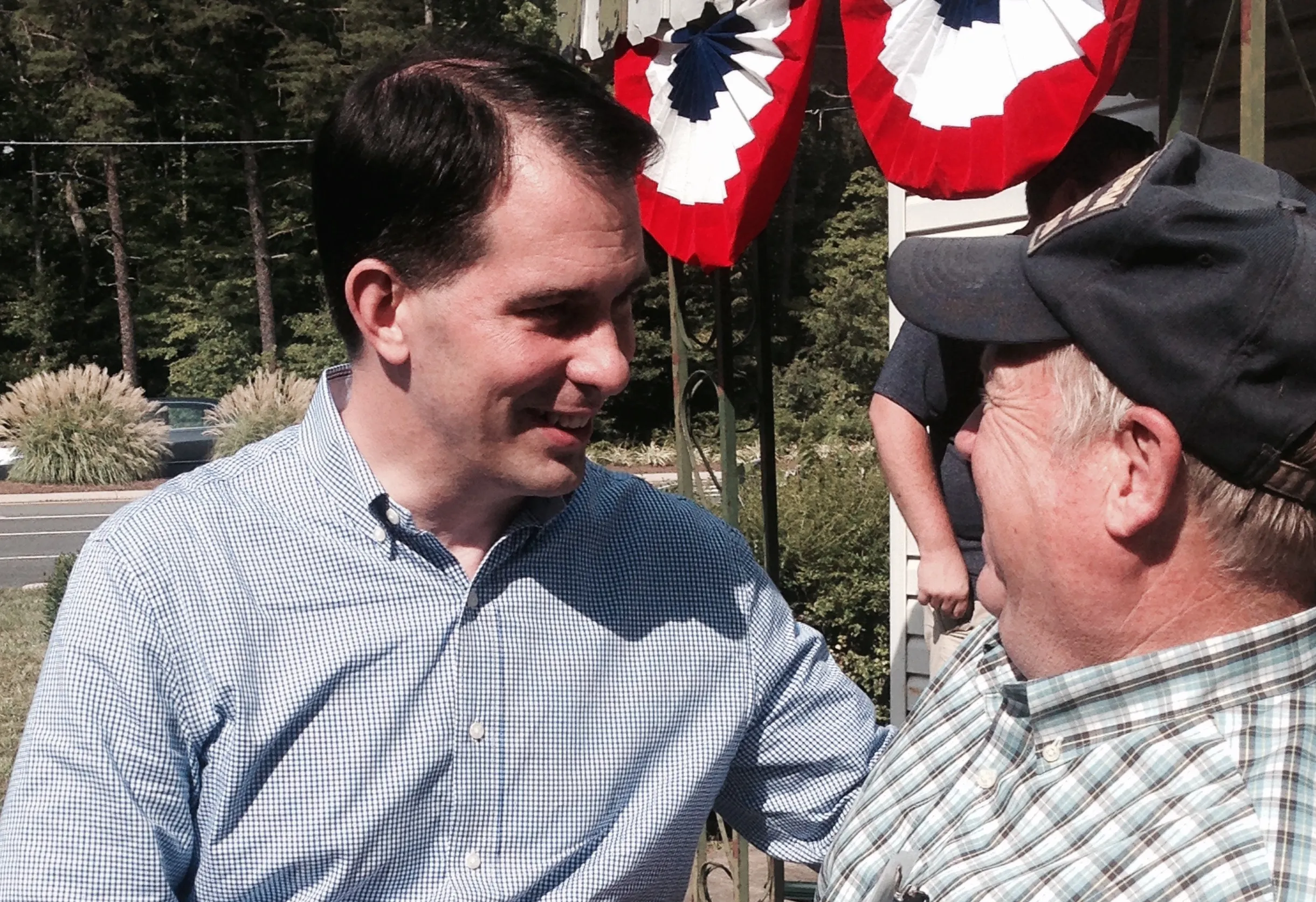 Walker: Building grassroots ‘key to winning’ election