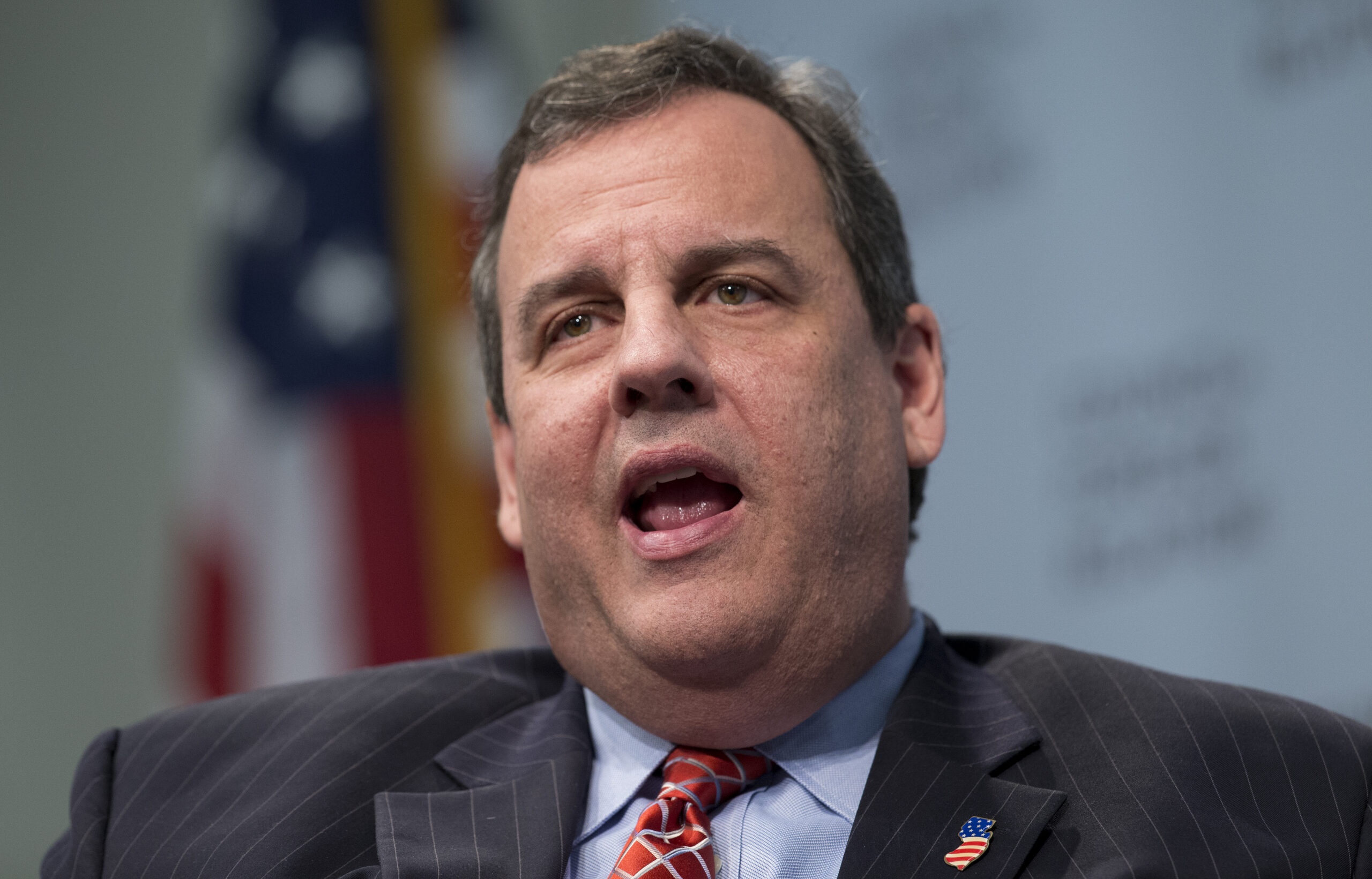 Christie picks up influential N.H. endorsement