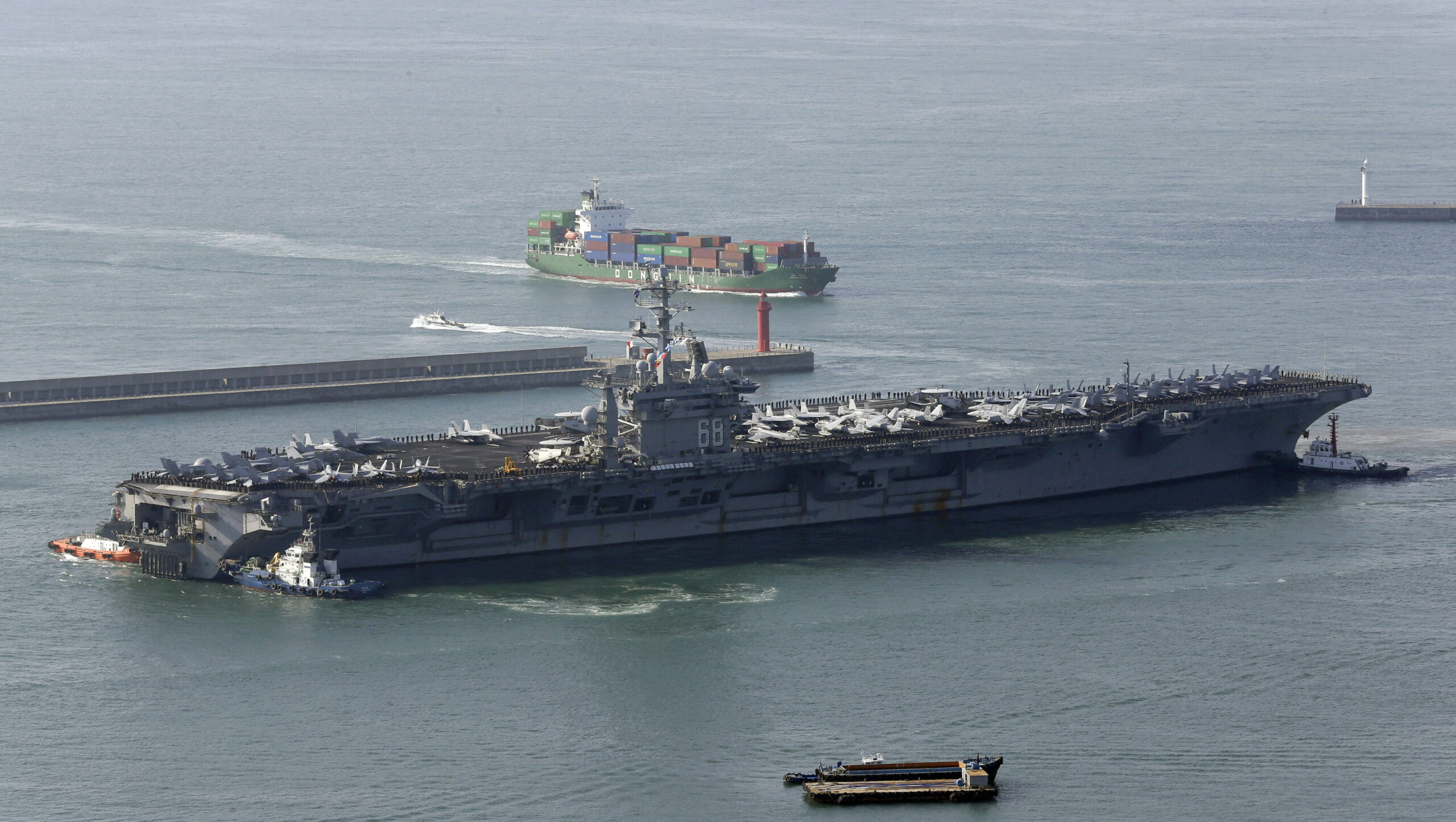 White House: No confusion over carrier’s movement toward North Korea