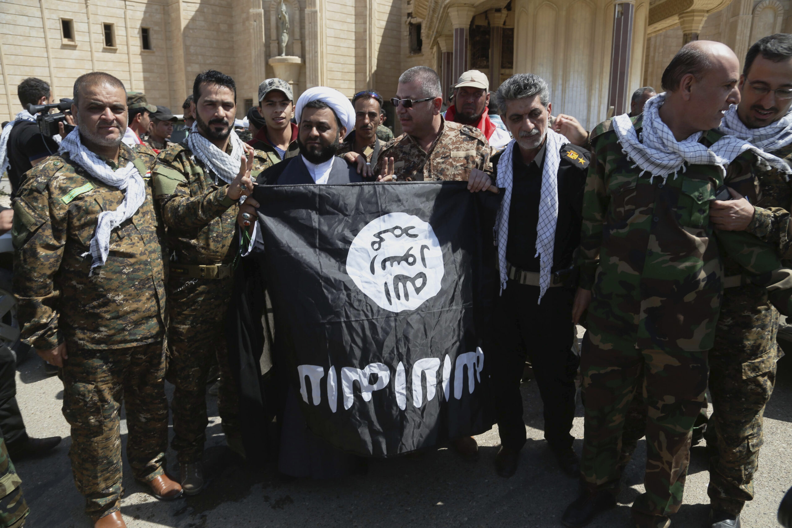 Islamic State-sympathizing woman arrested in Philadelphia
