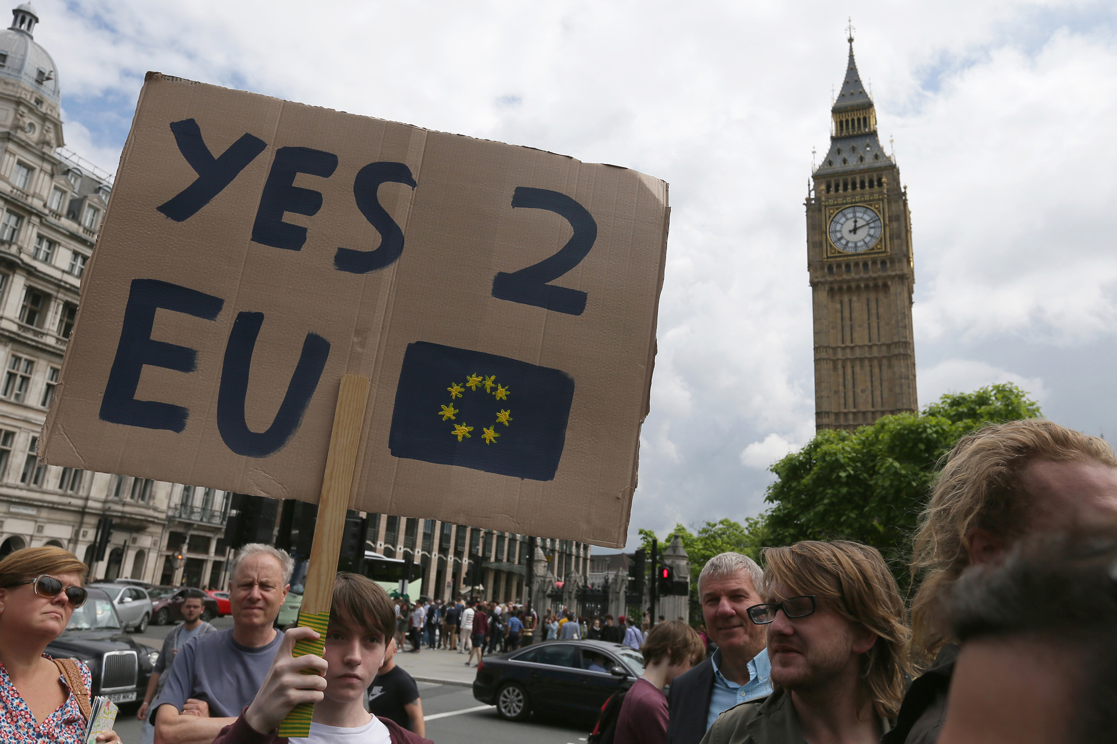 Biased, lazy journalists use Google Trends to diss Brexit