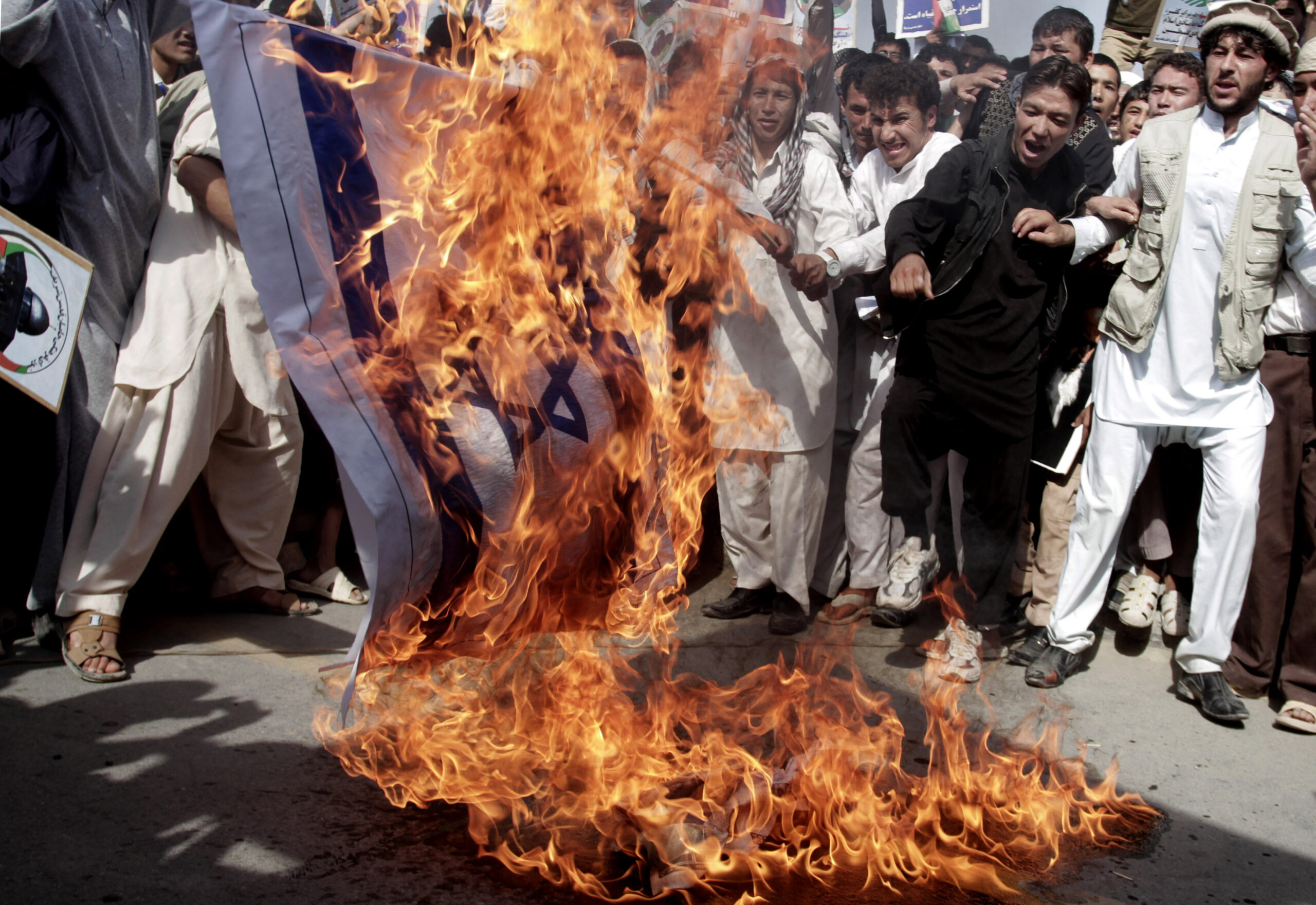 Via Meadia: Obama Mideast policies in shambles