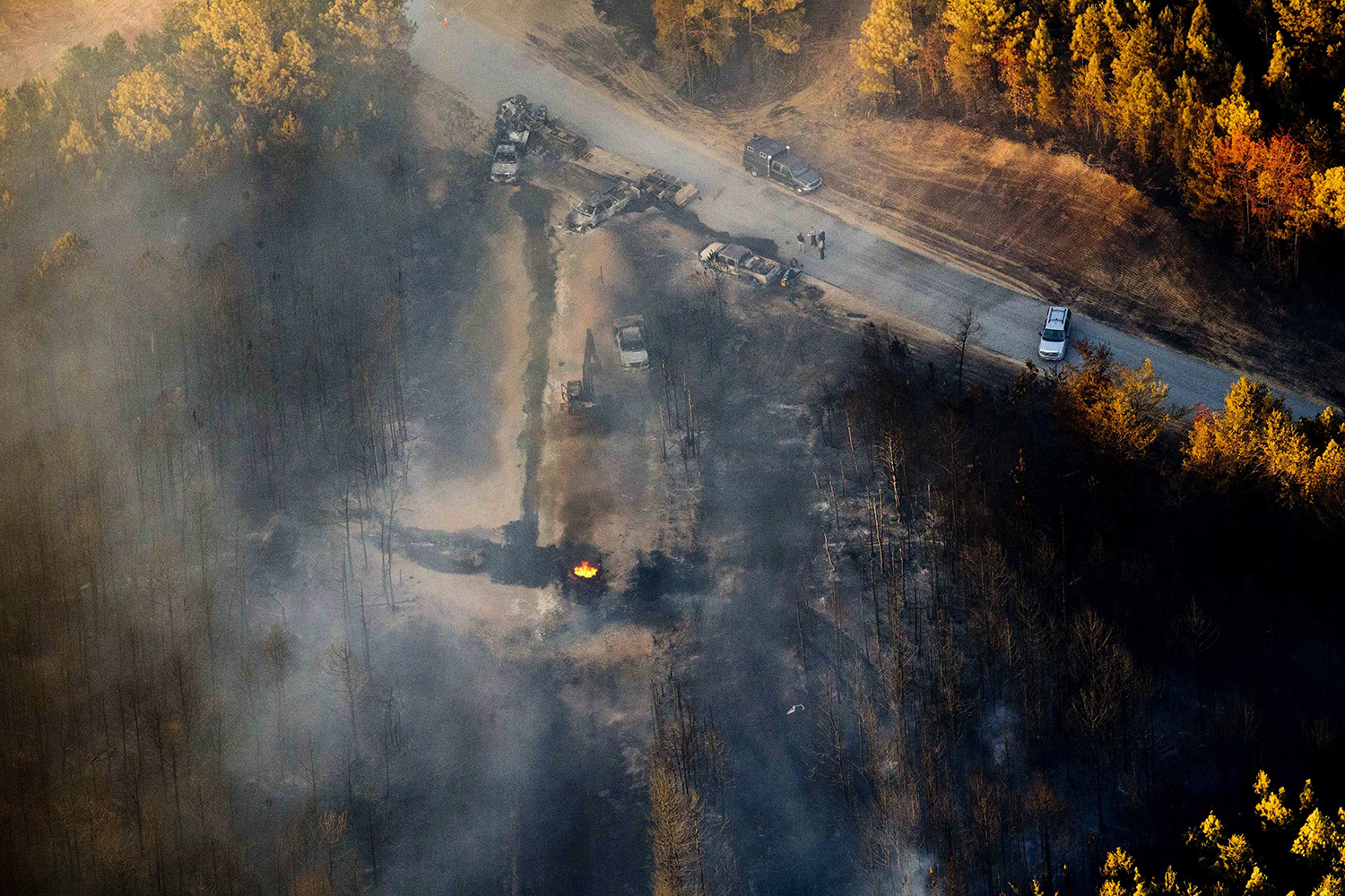 1 dead in Alabama pipeline explosion