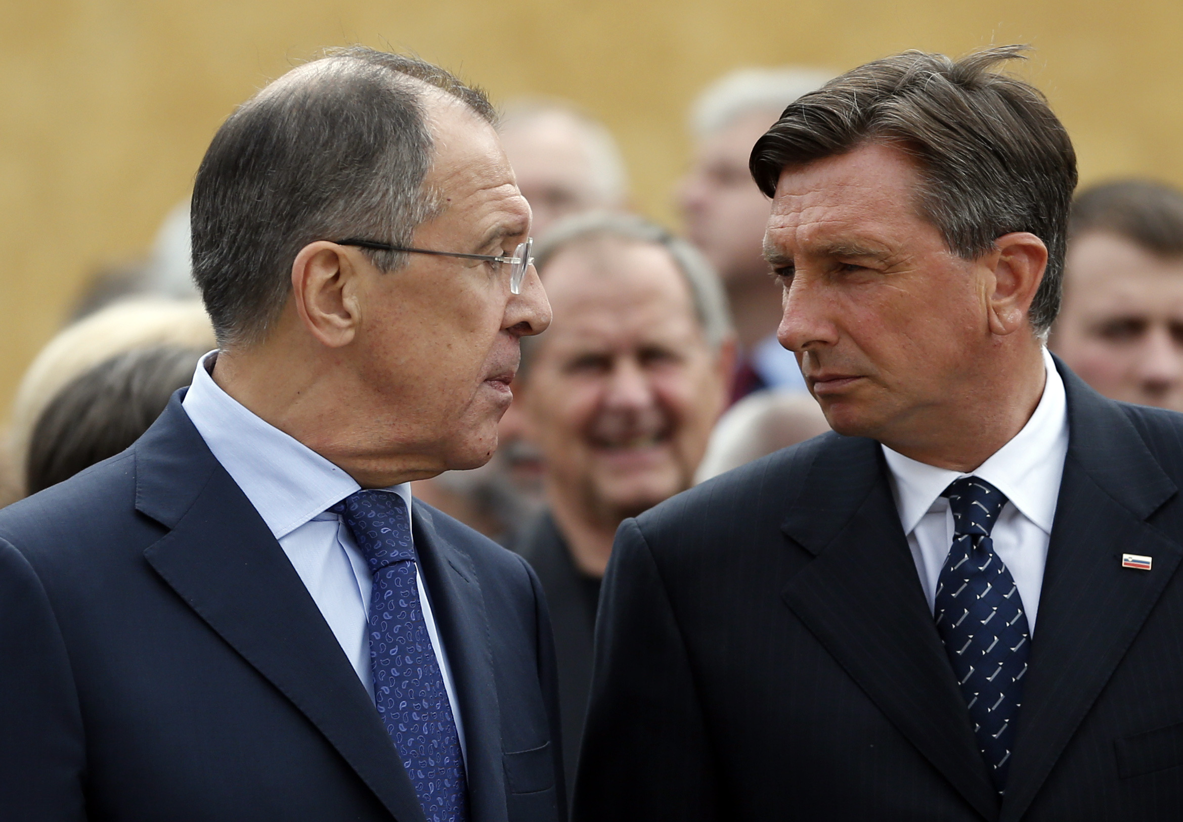 EU’s united front on Russia falling amid gas needs