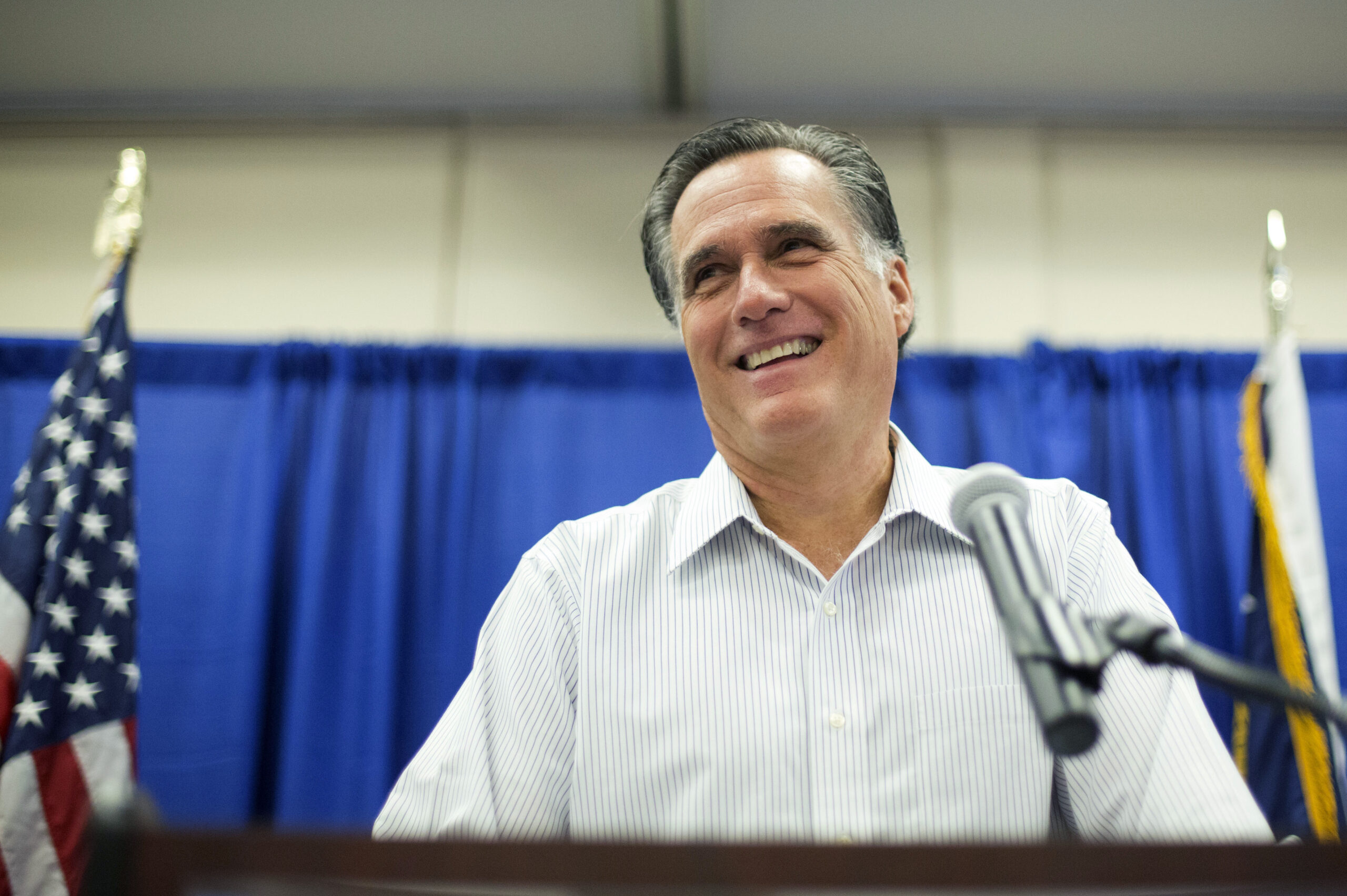 GOP 2016 hopefuls praise Mitt Romney decision