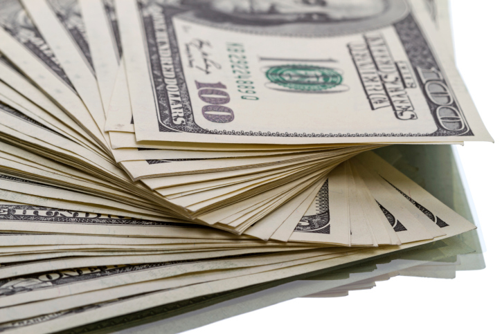 Report: Government files lacking for $6 billion in contracts