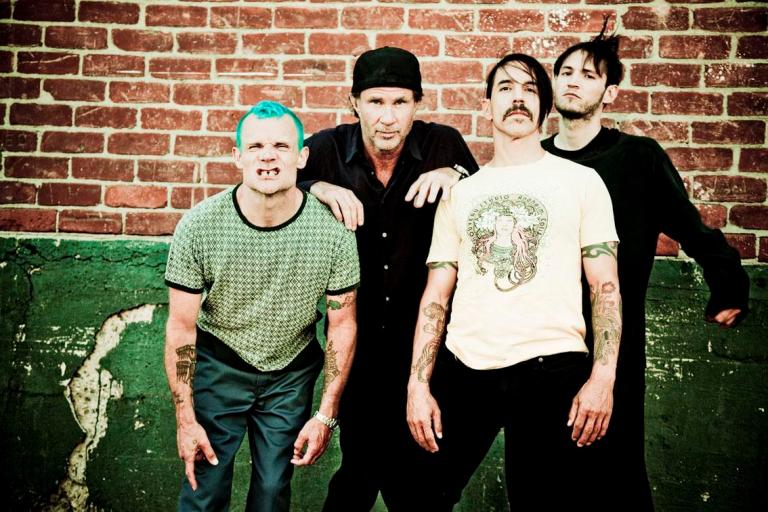 Red Hot Chili Peppers delivers spicy set