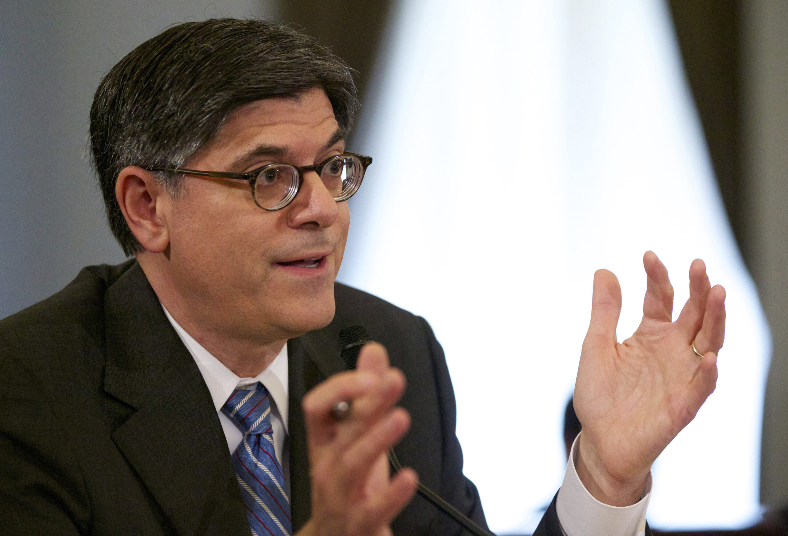 Treasury Secretary Jack Lew takes to Sunday shows to warn debt ceiling could hold up Social Security, Medicare payments