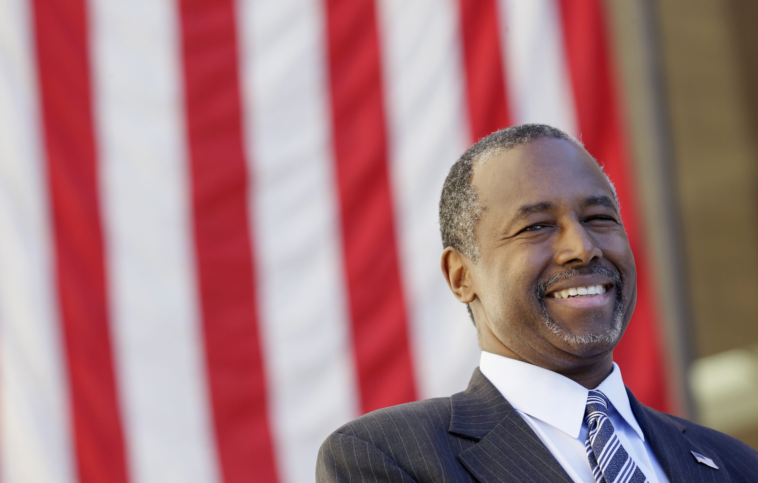 Carson leads Trump by 6 percent in new national poll